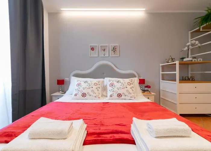 *****amorhome***** New Luxury In The Heart Of